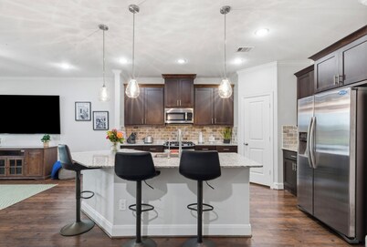 3-Story Luxury: Webster's Finest