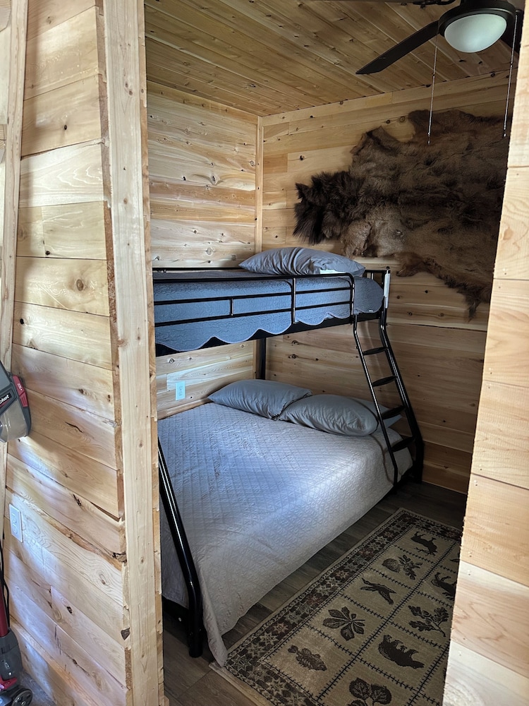 Portage Lakeside Cabins, Birds Nest Portage Lake Vrbo