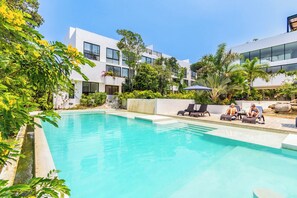 Outdoor pool - Tropical Retreat Pools Golf Gym  (Akumal)