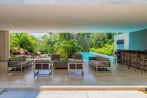 Interior - Tropical Retreat Pools Golf Gym  (Akumal)