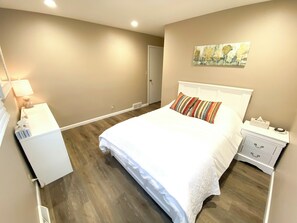 3 Schlafzimmer, Bügeleisen/Bügelbrett, WLAN, Bettwäsche