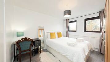 Apartment | 1 bedroom, iron/ironing board, free WiFi, bed sheets