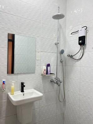 아파트 | 욕실 | 샤워 시설, 타월