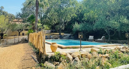 Typical Southern villa with swimming pool, near Montpellier and the beaches
