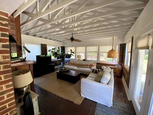 Idlewild Home: Stylish Eclectic Family Home Near Charlotte