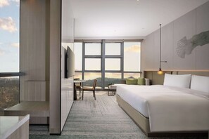 Deluxe Room, 1 King Bed