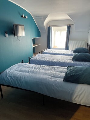 5 chambres, Wi-Fi, draps fournis