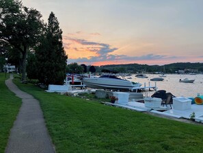 Marina - This is it! Your Sanctuary in Williams Bay on Geneva Lake (Williams Bay)