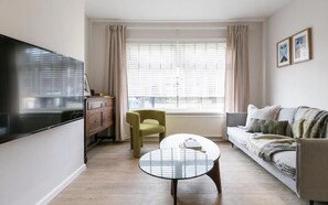 獨棟房屋 | 起居區 | 電視