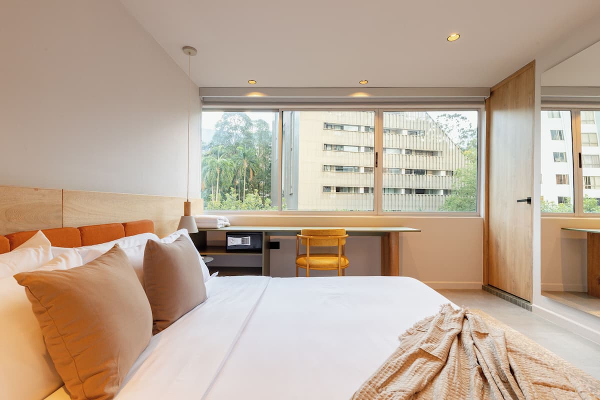 Club Apartment