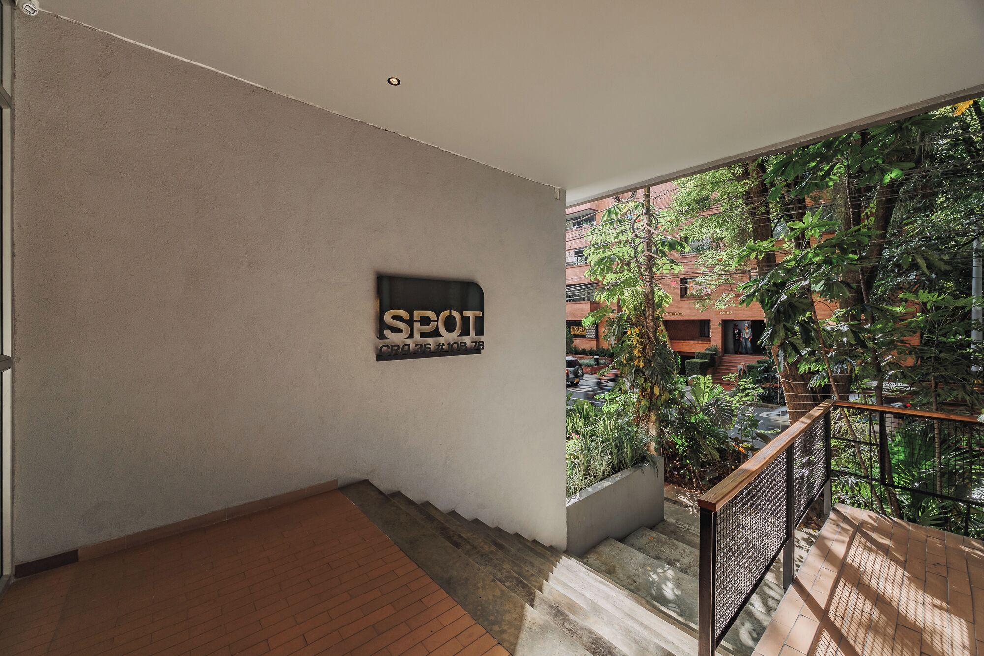 Photo - Spot Building