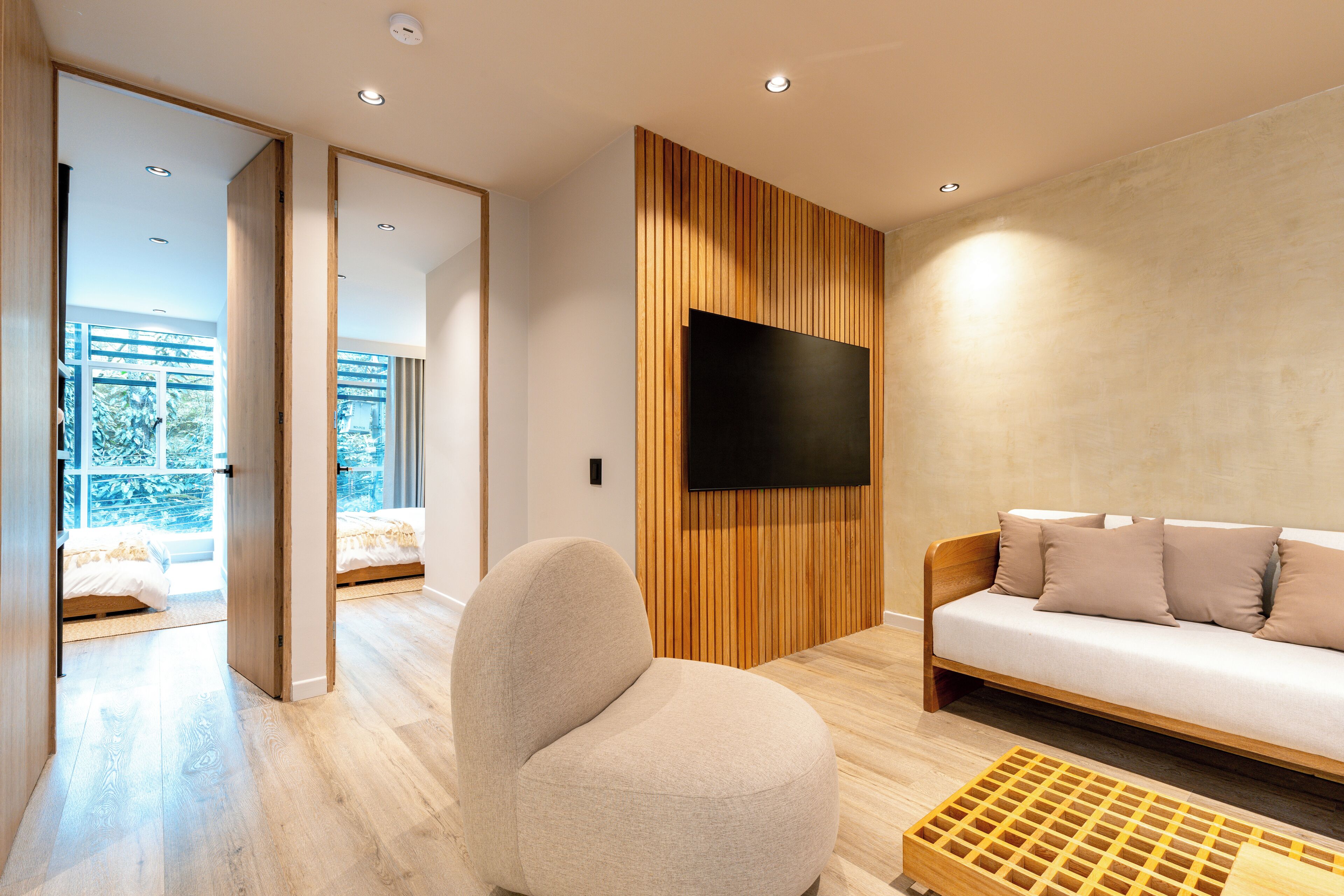 Photo - Spot Building