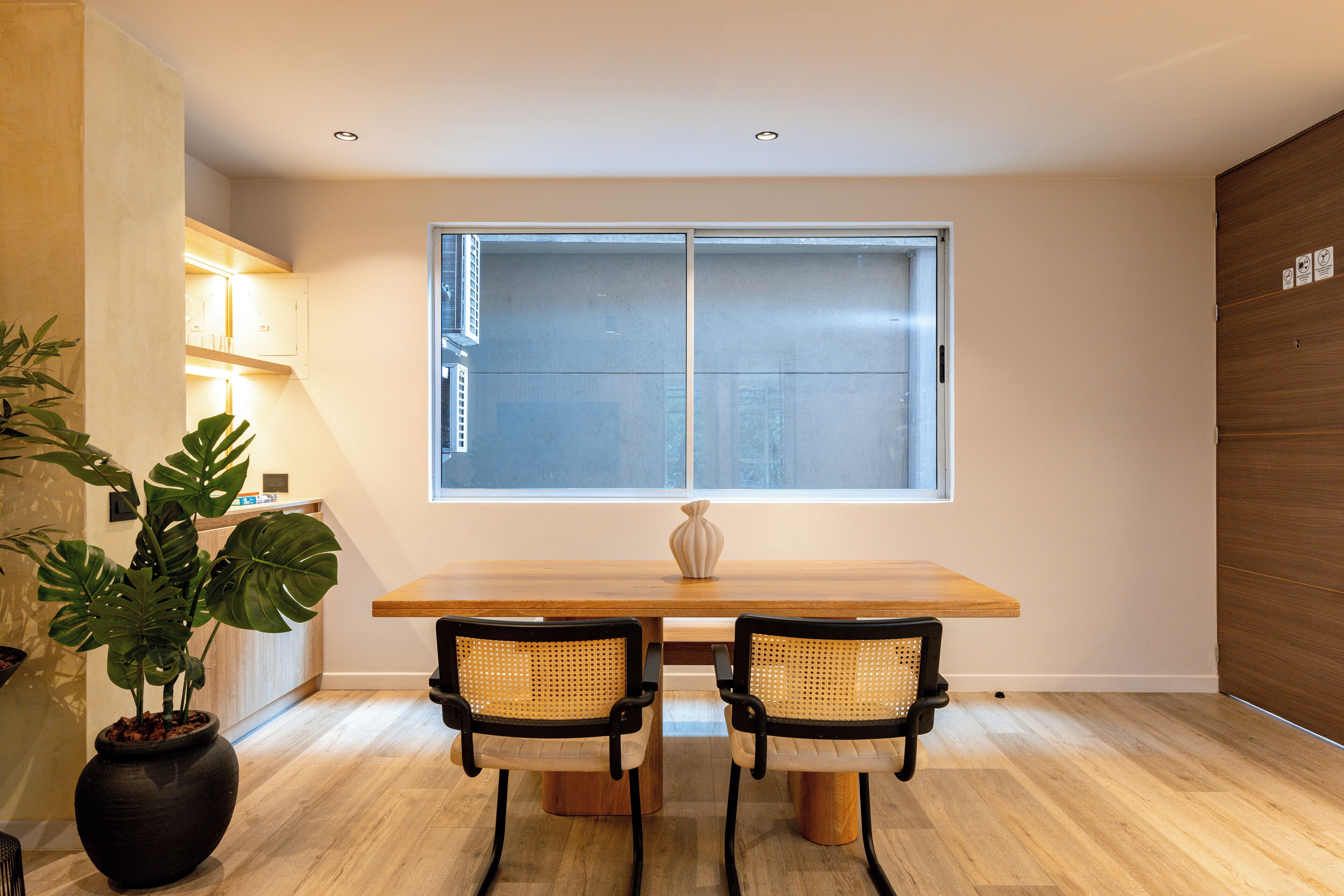 Photo - Spot Building