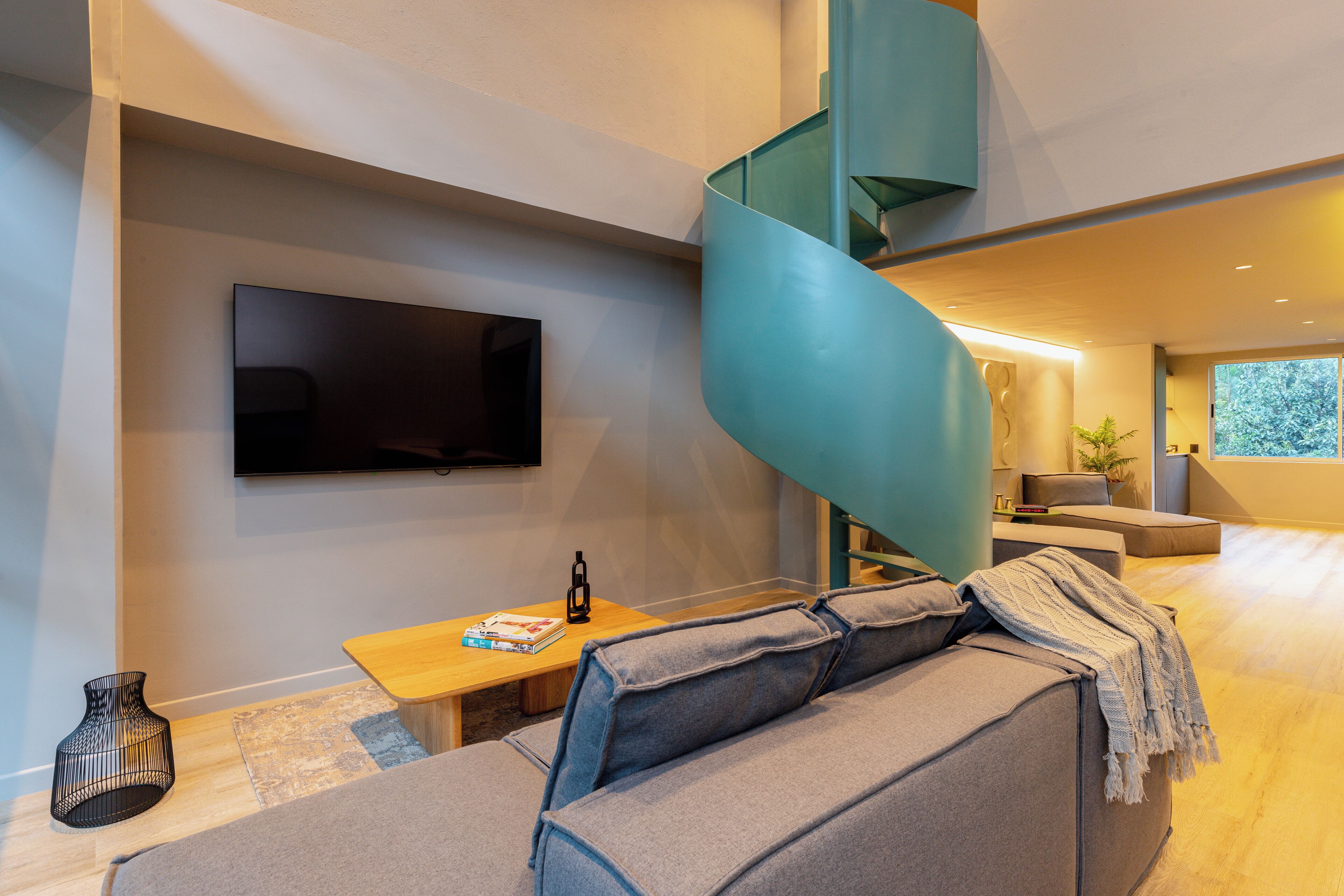 Photo - Spot Building