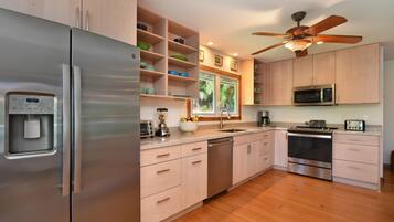 4 bedrooms, Internet