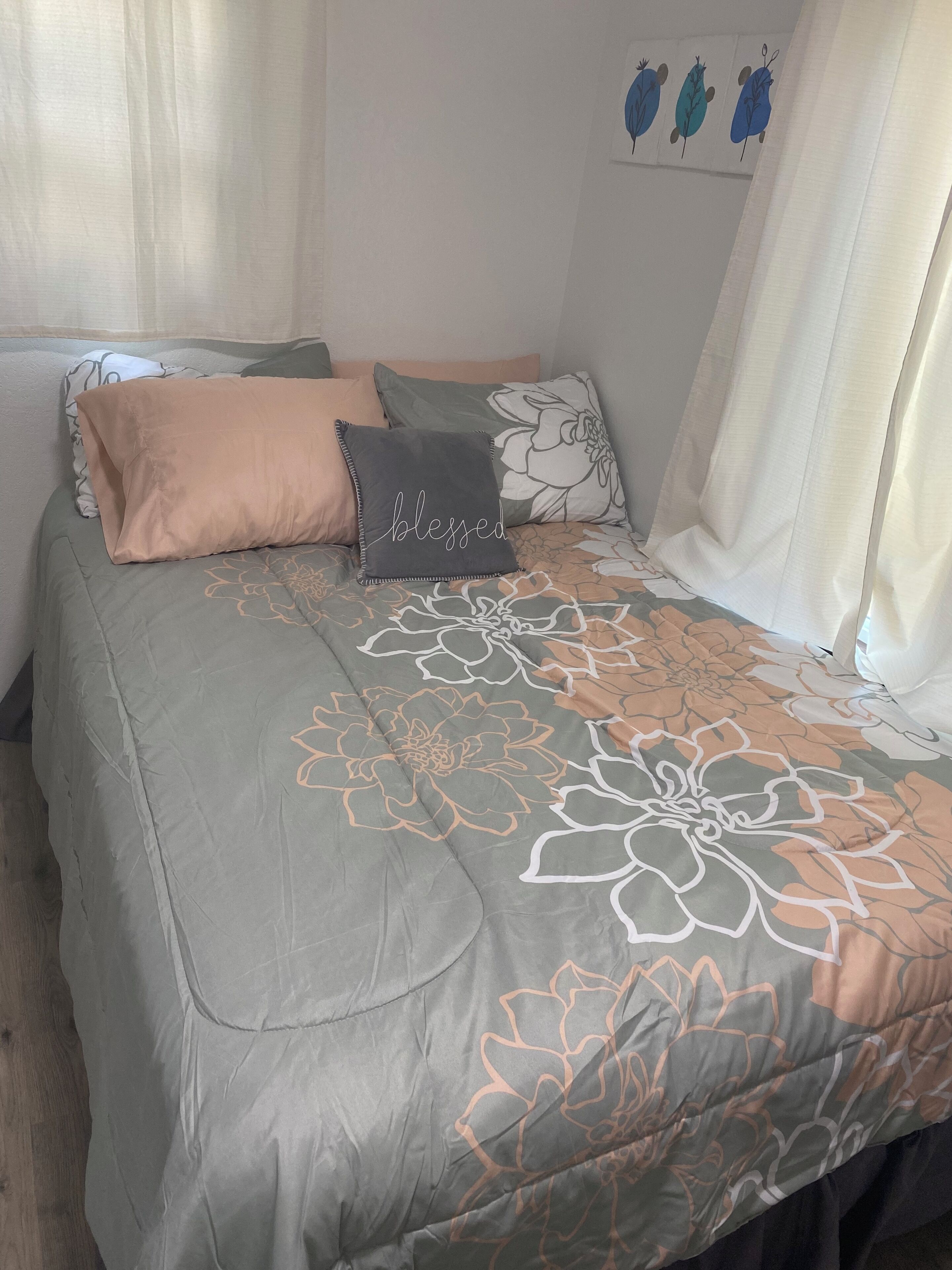 1 bedroom, WiFi, bed sheets, wheelchair access