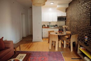 Interior - Modern Apartment in Korea Town (Los Angeles)