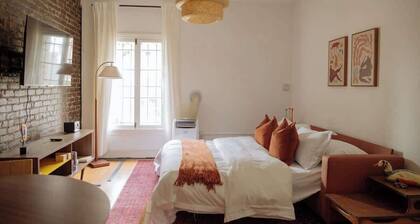 Modern Apartment in Korea Town