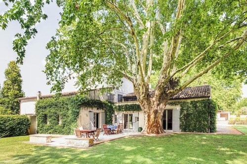 Beautiful Provencal Mas with swimming pool