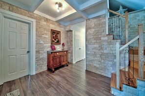 Interior - Chalet SUR LE Lac, A Quelques PAS DU LAC St-louis (Dorval)