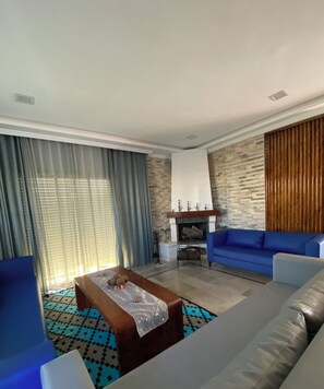 Smart TV, fireplace - Superb villa for rent in Tunisia: 5 minutes from the sea, mountain and sea views (tunis)