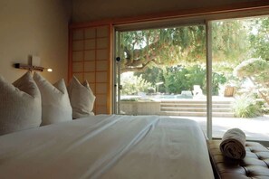 5 chambres, fer et planche à repasser, lit parapluie, Wi-Fi