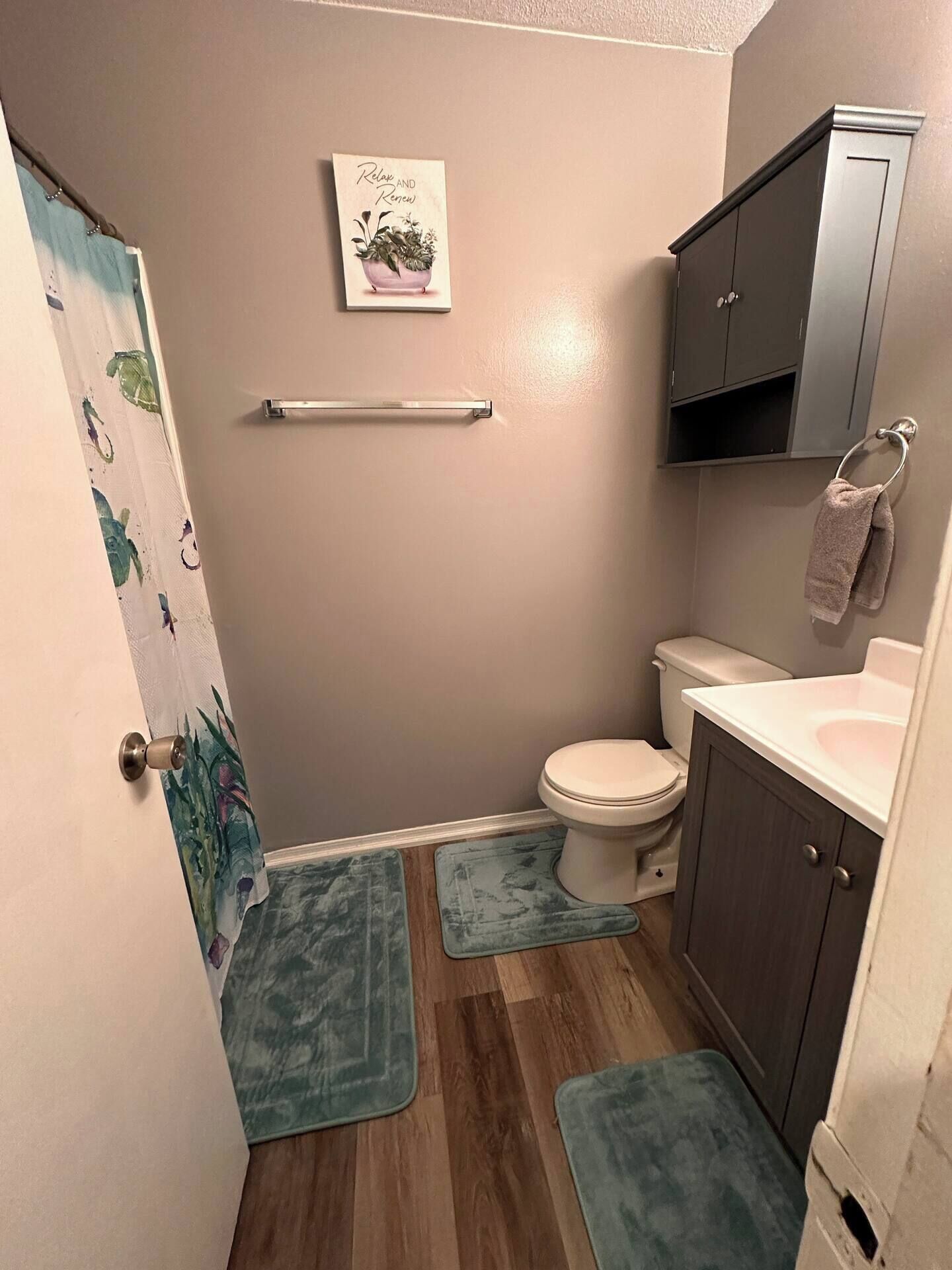 Handtücher, Seife, Toilettenpapier