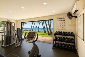 Condo (2 Bedrooms) | Fitness facility