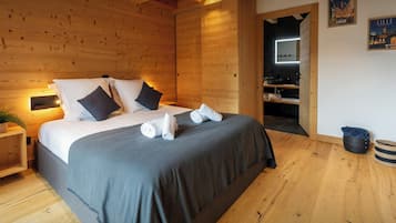 4 Schlafzimmer, BĂŒgeleisen/BĂŒgelbrett, WLAN, BettwĂ€sche