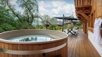 Bain à remous extérieur