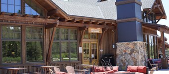 Unwind in style this season and enjoy quick access to hiking or biking!