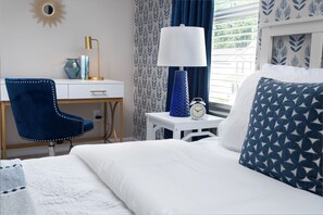 4 bedrooms, desk, iron/ironing board, travel cot