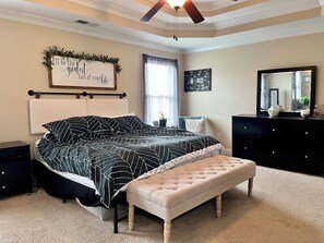 4 habitaciones, escritorio, cuna de viaje y wifi gratis