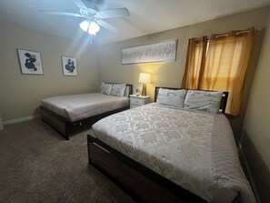 3 bedrooms, iron/ironing board, WiFi, bed sheets