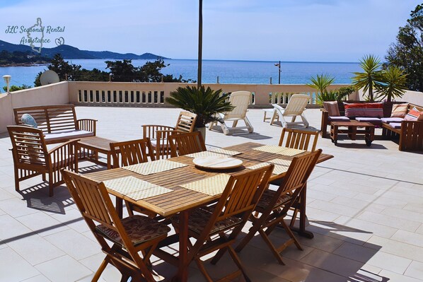 Outdoor dining - Villa U rustincu, Le bonheur au bord de la plage (Pietrosella)