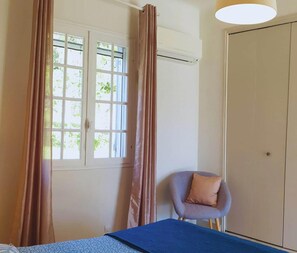 3 bedrooms, iron/ironing board, WiFi, bed sheets - Villa U rustincu (Pietrosella)