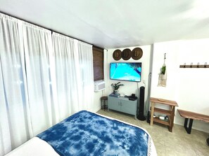 1 habitación, tabla de planchar con plancha, wifi y ropa de cama 