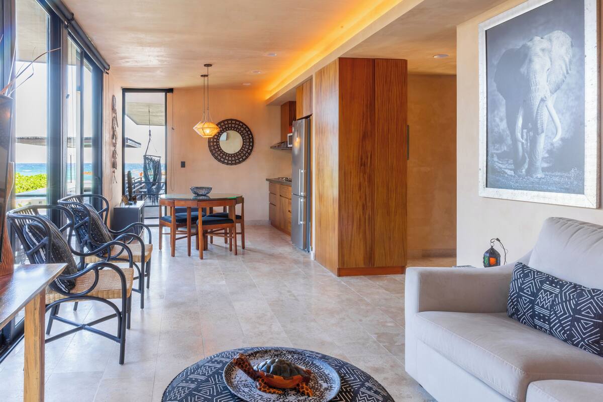 Apartment, 2 Bedrooms, Ocean View (102) | Living area | 50-inch Smart TV with digital channels, Netflix, streaming services