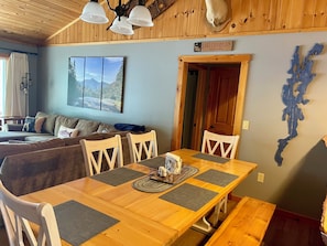 Dining - Lake front year round home on beautiful Willsboro Bay, Lake Champlain (Willsboro)