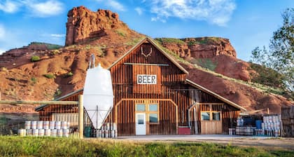 Canyon Hideout - Secluded Retreat Near Ten Sleep! Surrounded by canyon walls!