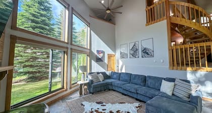 Ten Sleep Canyon Hideout