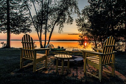 Lake Loft at Grand Lake Getaway | Custom Sauna