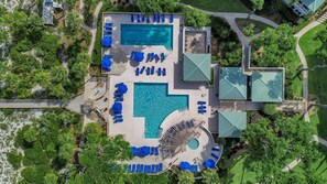 Pool - Oceanfront Family Villa | Balcony, Bikes, Complex Pool/Spa (Hilton Head Island)