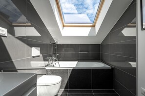 Shower, bidet - Villa Panos (Istria - Funtana) (Funtana)