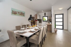 Dining - Villa Cadoc (Istria - Funtana) (Funtana)