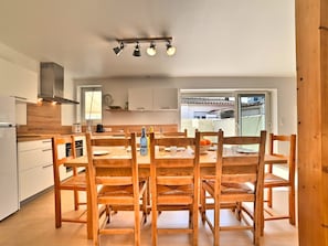 Fridge, microwave, oven, dishwasher - La Picotelle by Interhome (Ile d'Oléron)