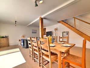 Dining - La Picotelle by Interhome (Ile d'Oléron)
