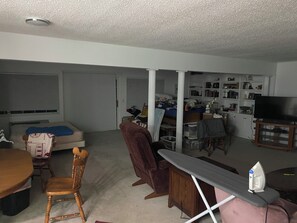 3 Schlafzimmer, Bügeleisen/Bügelbrett, WLAN, Bettwäsche