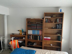 3 bedrooms, iron/ironing board, WiFi, bed sheets -  Accommodations for medical students doing rotations in Oklahoma City 3bd 2ba (Oklahoma City)