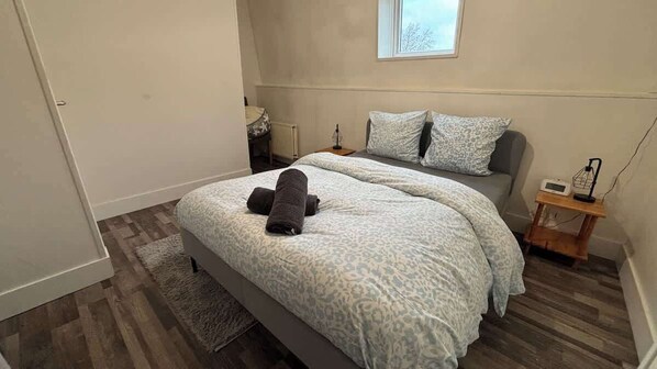 1 habitación, wifi y ropa de cama 